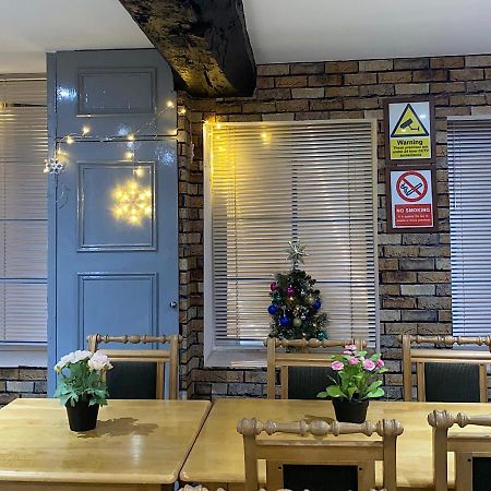 The Town Hotel บริดจ์วอเตอร์ ภายนอก รูปภาพ