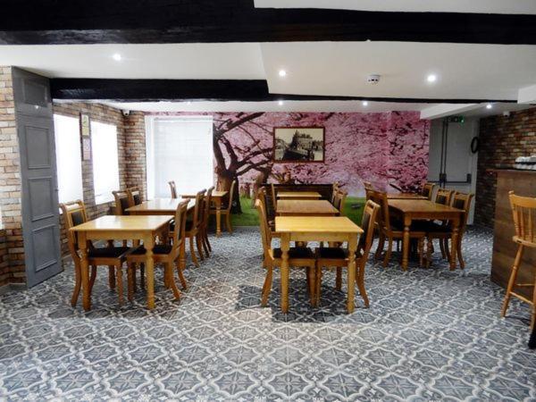 The Town Hotel บริดจ์วอเตอร์ ภายนอก รูปภาพ